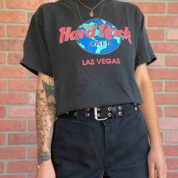 Hard Rock Cafe Tops - VINTAGE HARD ROCK CAFE LAS VEGAS TSHIRT